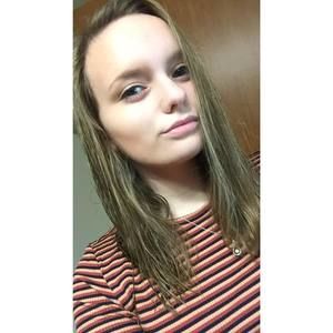 Meet your Posher, Makayla